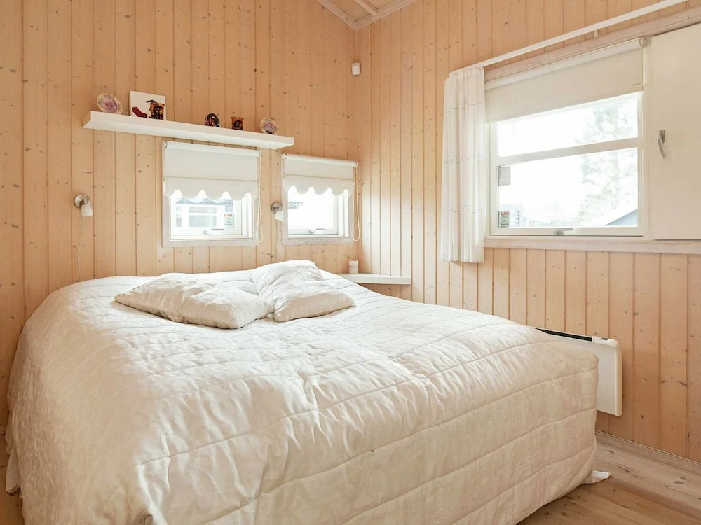 Beautiful Holiday Home in Dannemare Near Sea - фото 3