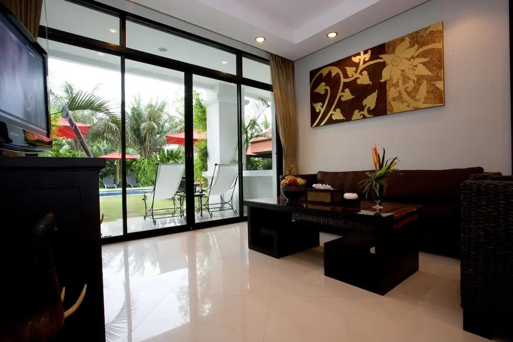Palm Grove Resort - Chambres