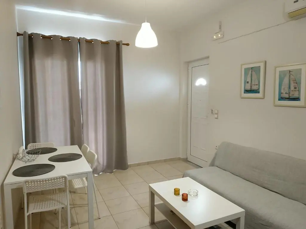 1 Bedroom Apartment with balcony