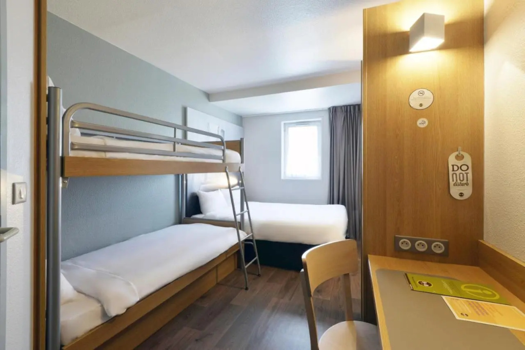 Voir la photo 3 — B&B HOTEL Bourges (1)
