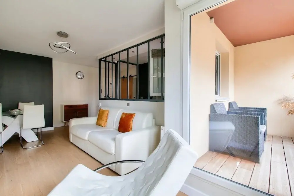 Afficher la photo 7 — 123home- Suite & spa XL