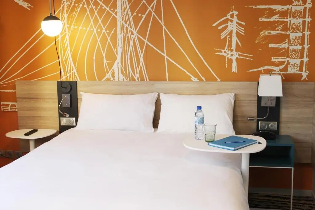 Standard Double room (full double bed)