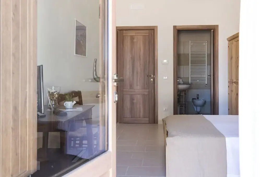Economy Double room (full double bed)