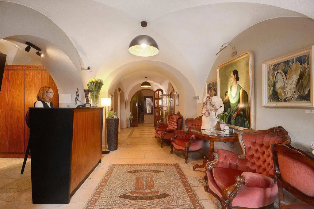 Hotel Rubinstein - Général