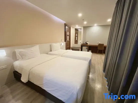 Deluxe Double room (twin beds)