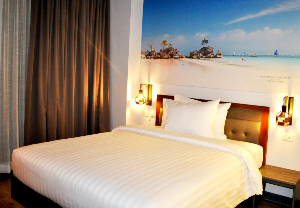 Standard Double room (full double bed)