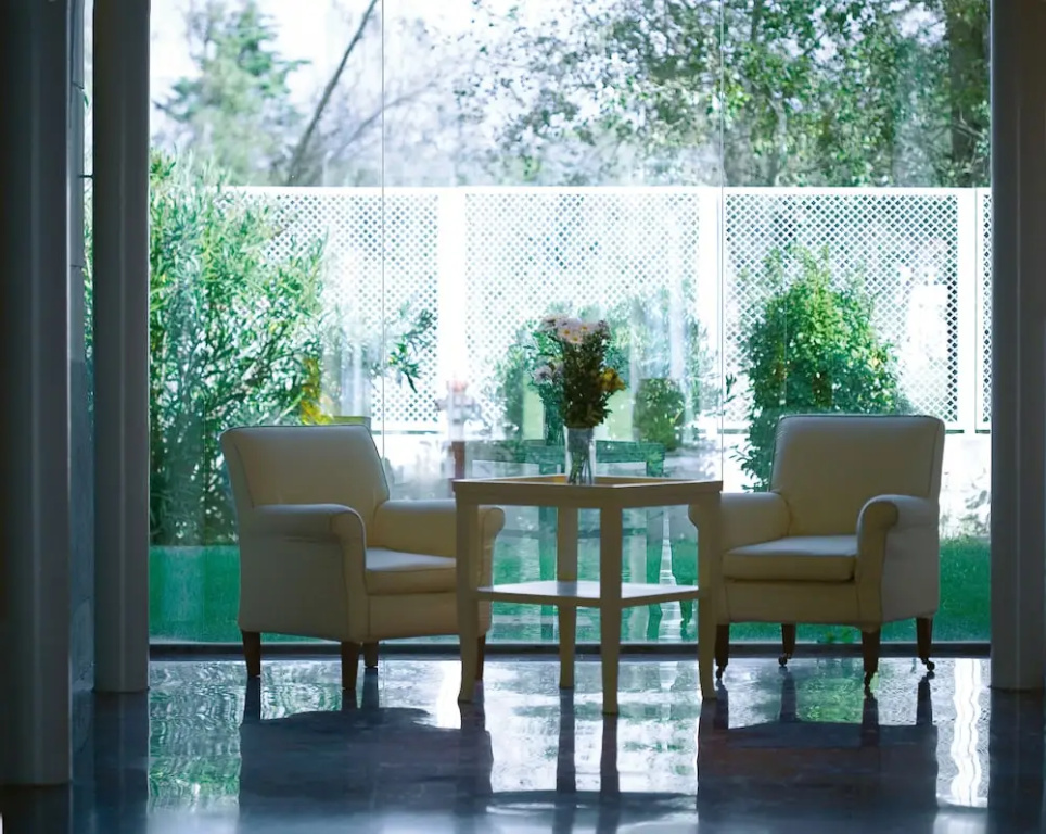 Balcony & Terrace