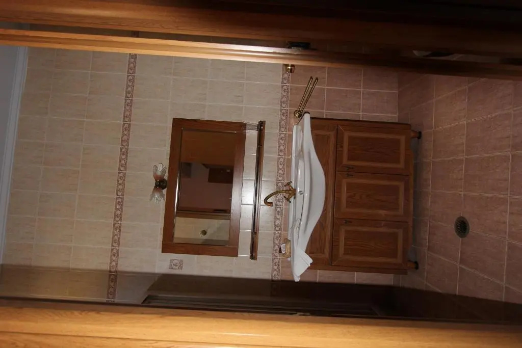 Economy Double room (windows are not guaranteed) (full double bed)