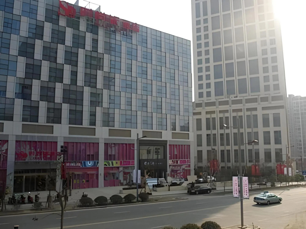 Jinjiang Metropolo Zhenjiang Railway Station Wanda Plaza - фото 20