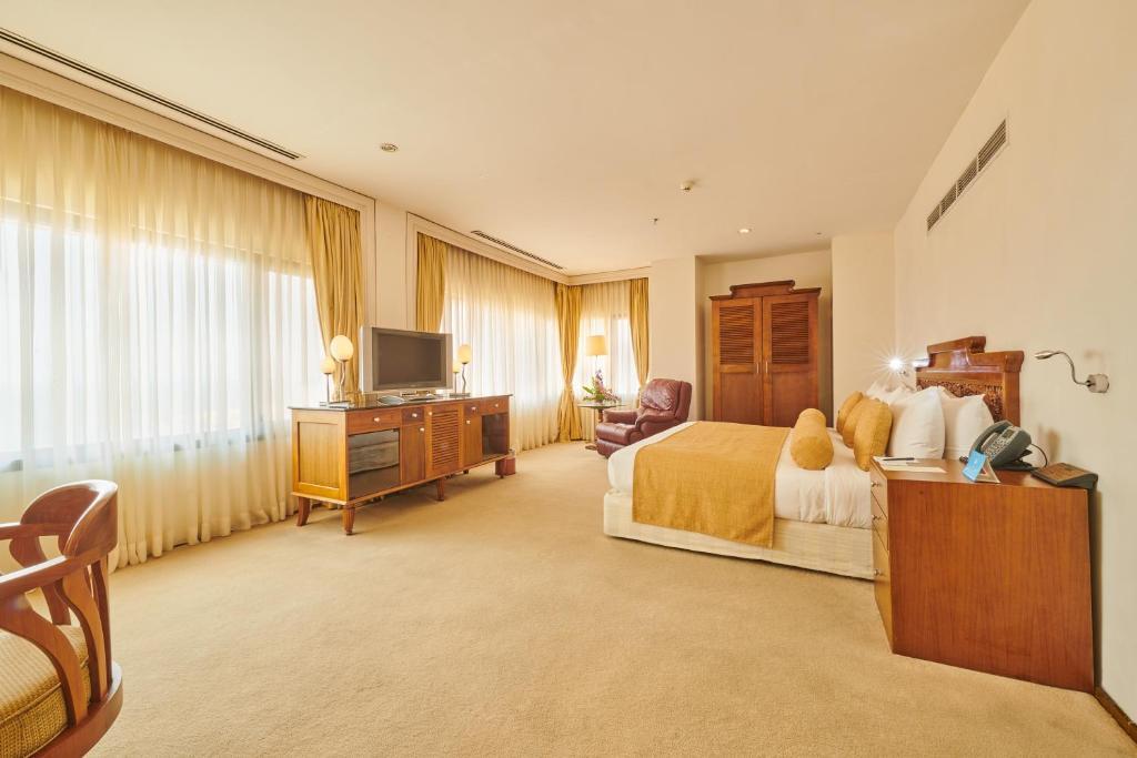 The Galadari Hotel