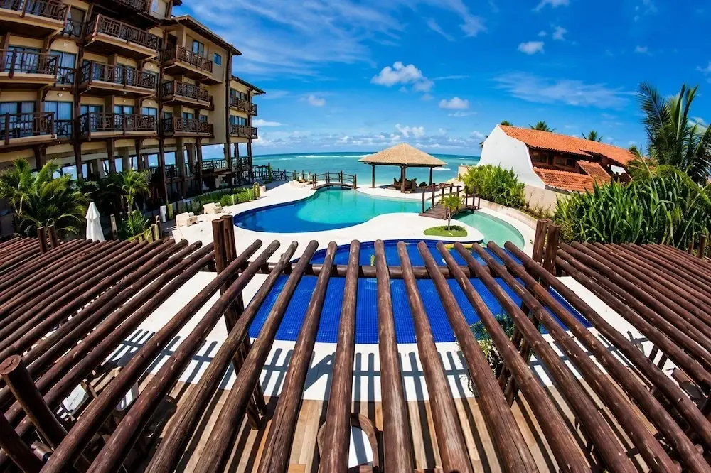 Cond. Barra Bali | Frente ao Mar | Destino BSM 108