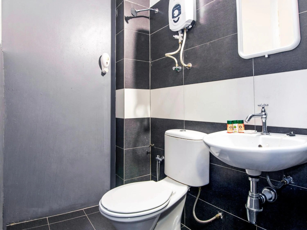 Отель Super OYO 251 Intime Hotel в Куала-Лумпуре