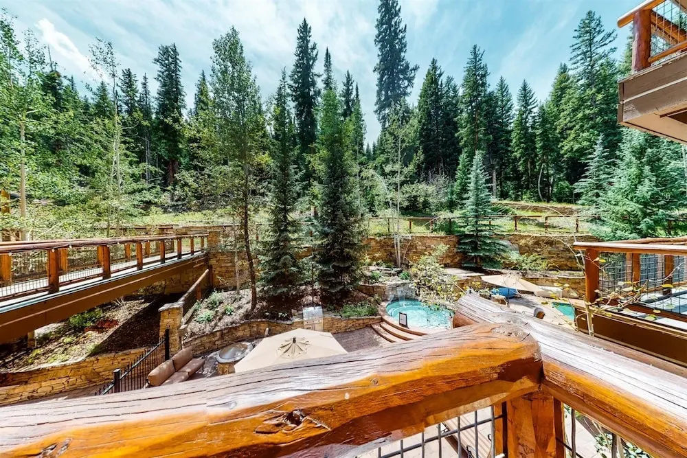 2 Bedroom Ski-in, Ski-out Condo at The Timbers