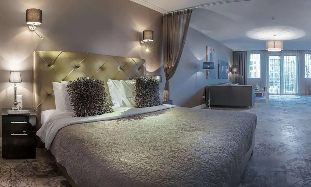 Luxury Suites Amsterdam - Member of Warwick Hotels