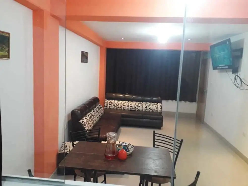 Lobby & Reception
