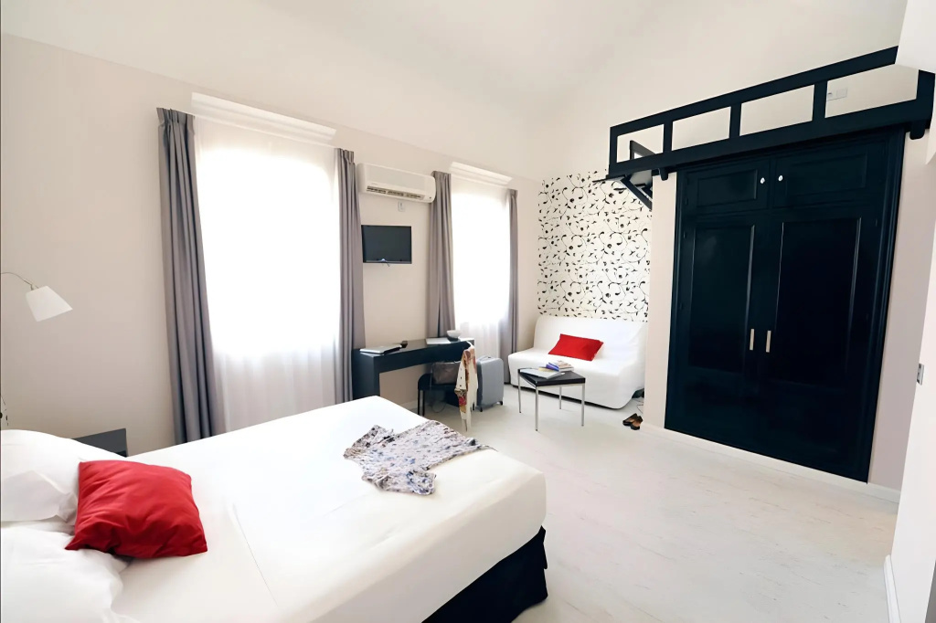 Hotel photo 16