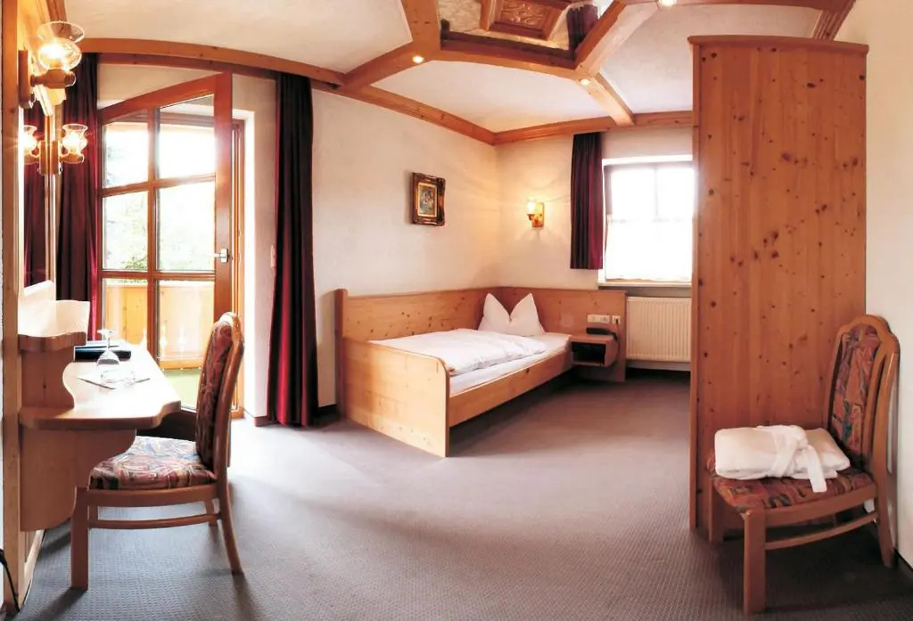 Bayerischer Hof - Chambres
