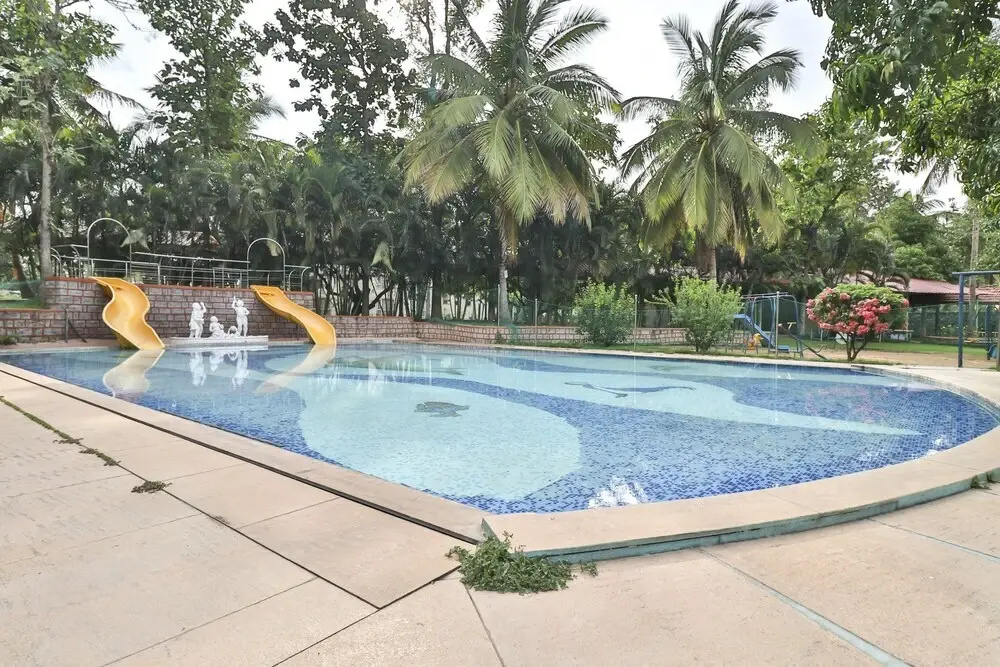Holiday Palms by OYO Rooms - фото 11