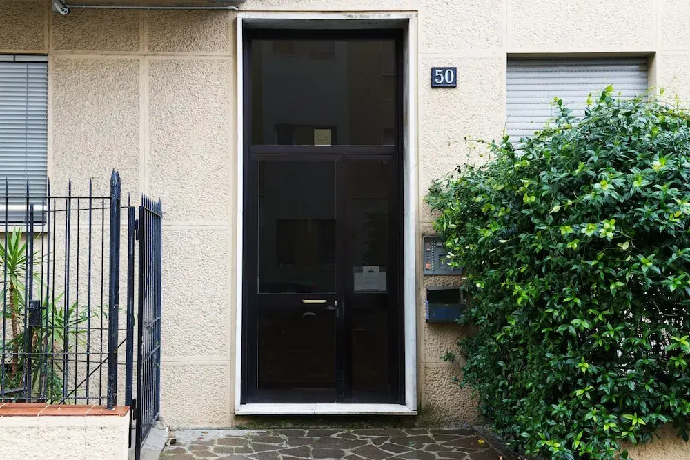 JOIVY Smart 1-Bed W/ Modern Amenities