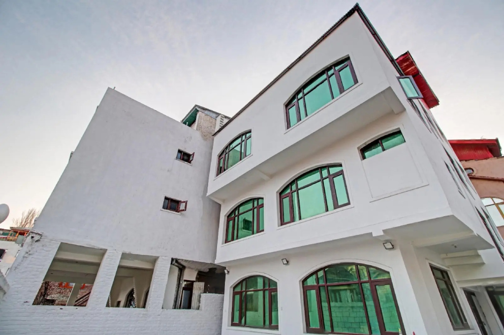 OYO 84775 Hotel Grand Sultan