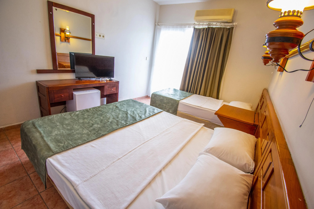 Sami Beach Hotel — 3