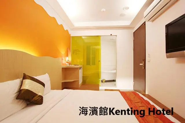 Deluxe Double room (full double bed)