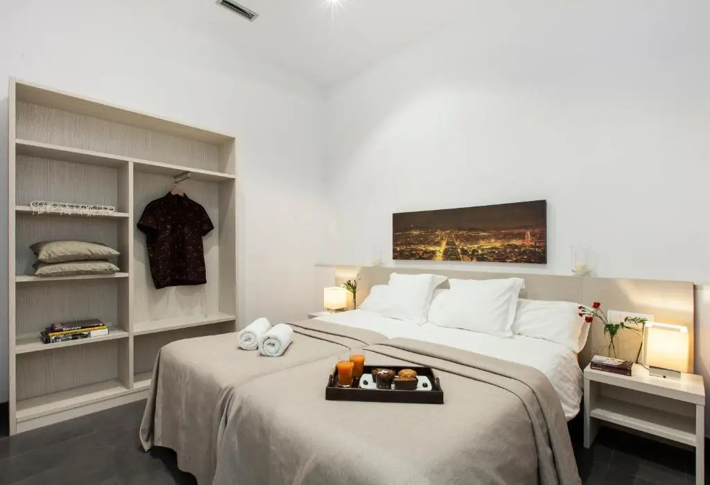 3 Bedrooms Elegant Apartment