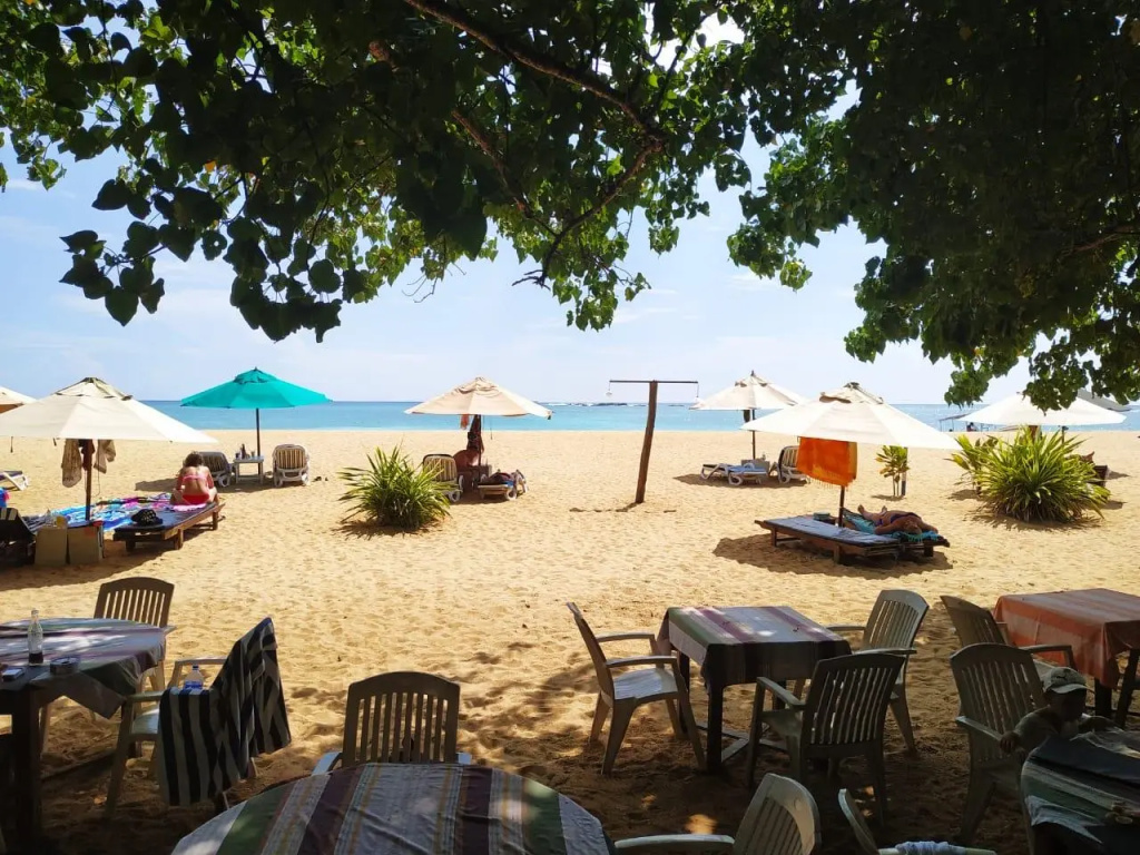 Full Moon Resort - 2