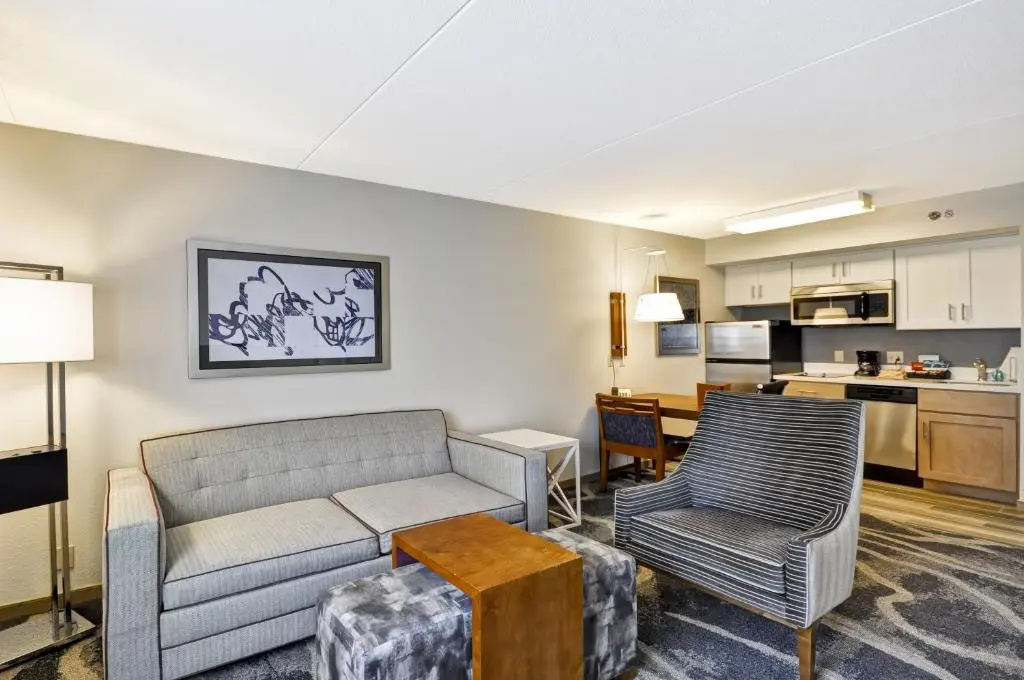 Homewood Suites by Hilton Boston-Peabody - Chambres