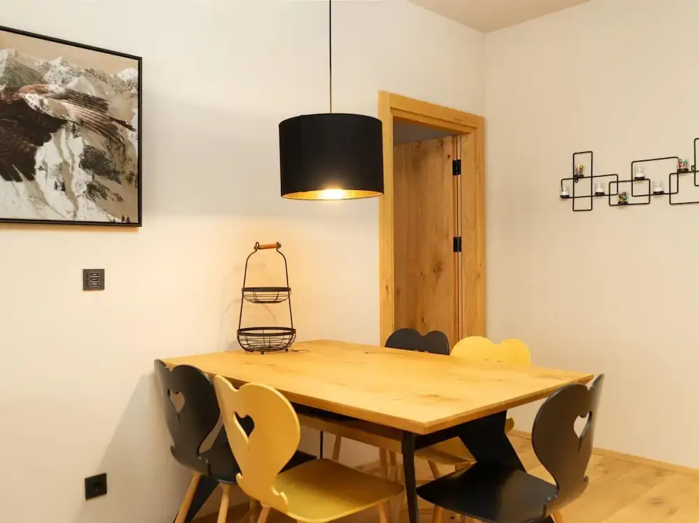 Apartment in Schrocken Near Ski Arlberg - фото 11