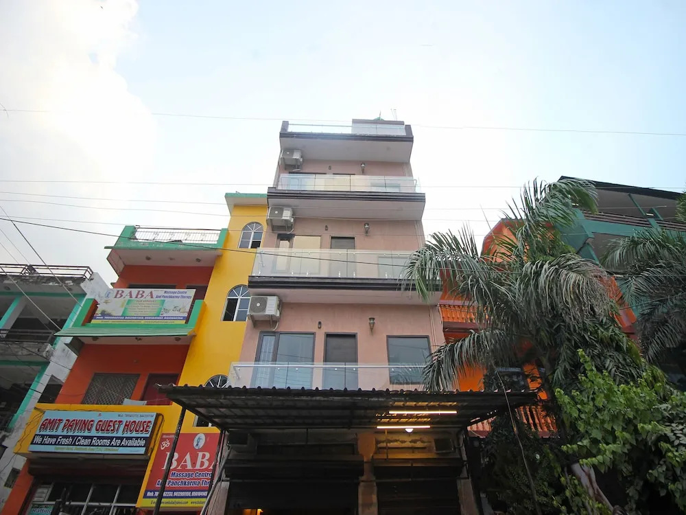 Oyo 9711 Hotel Marc Blu