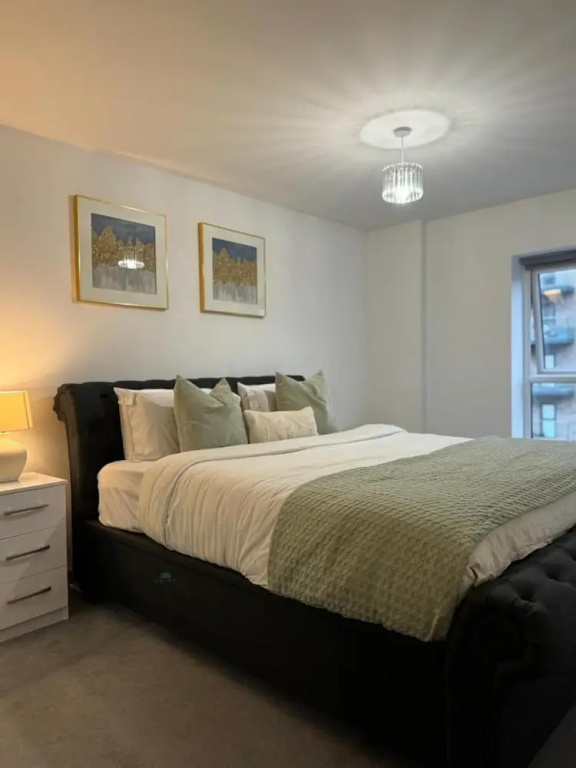Stunning 2-bed Apartment in Dartford
