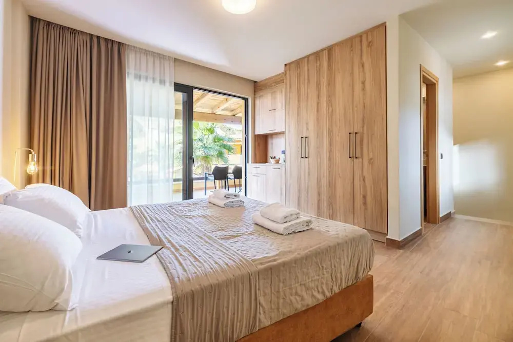 Standard Double room with balcony and with pool view (full double bed)