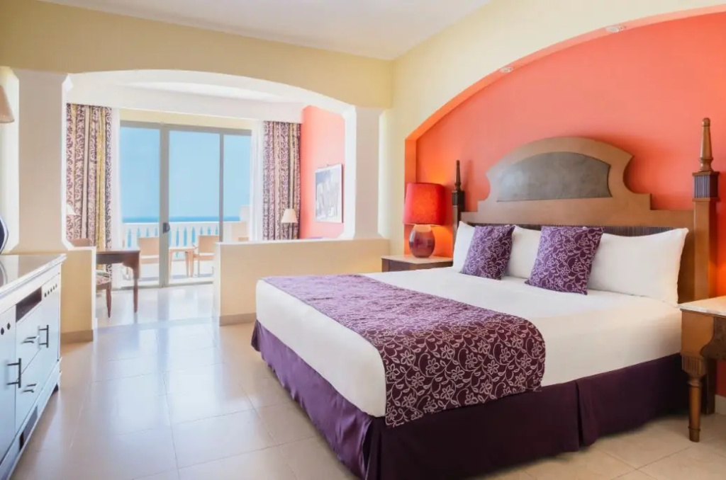 Junior Suite with view