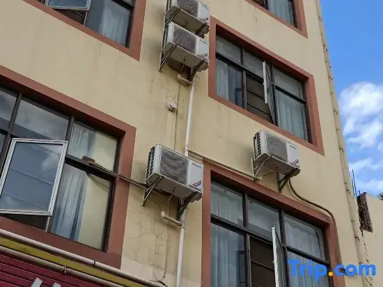 Qujing Yuanlaiyou Boutique Hotel