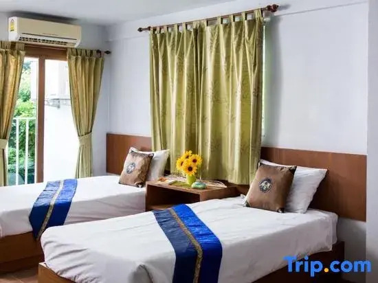 Двухместный номер Deluxe 2 отдельные кровати в Eco Hostel Hua Hin