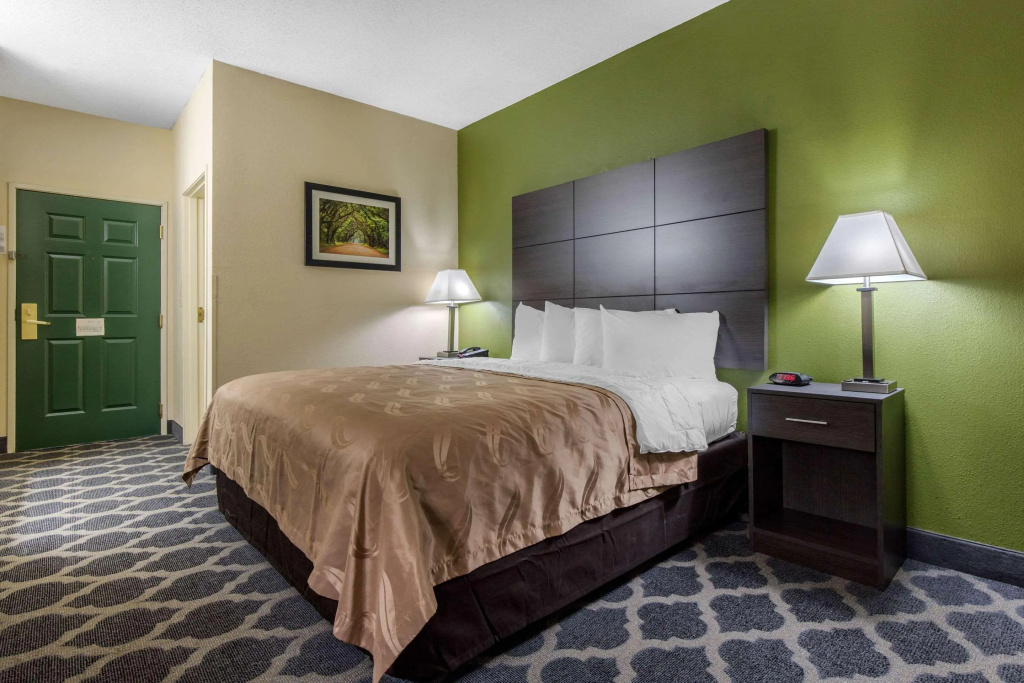 Quality Inn Kingstree North — 3