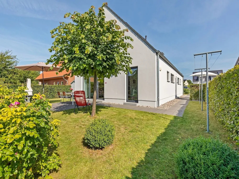 Beautiful Seaside Holiday Home in Zierow