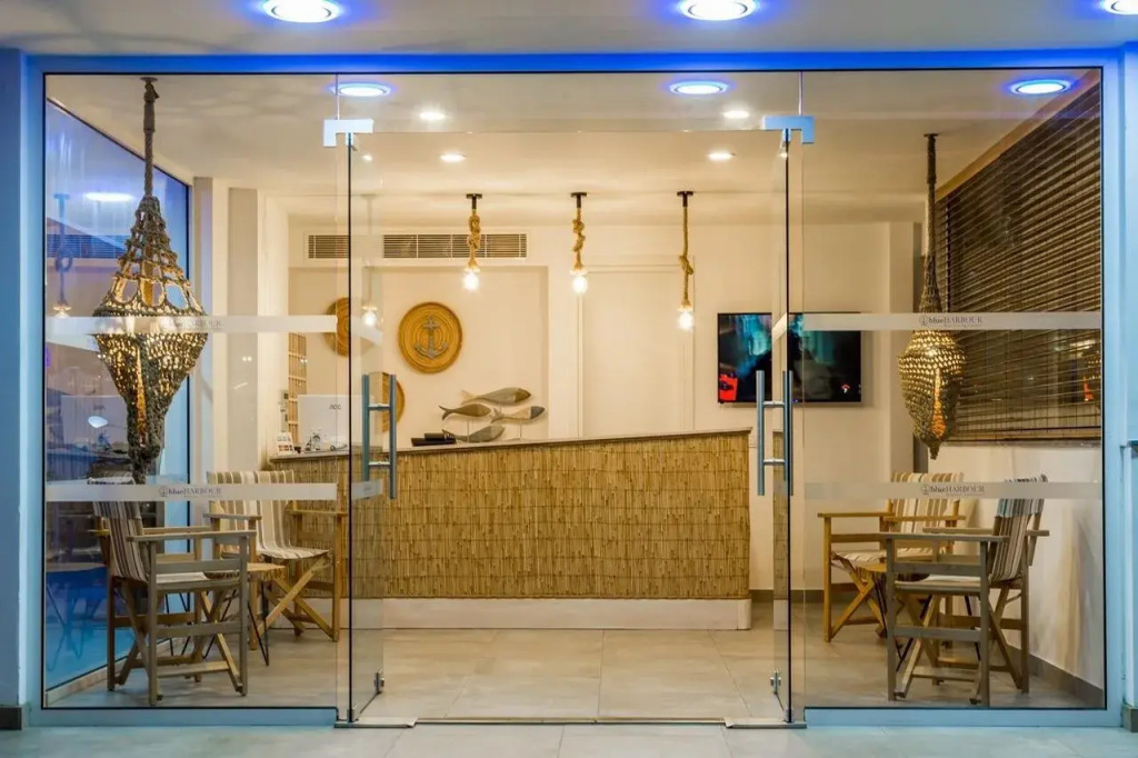 Blue Harbour Boutique - Général