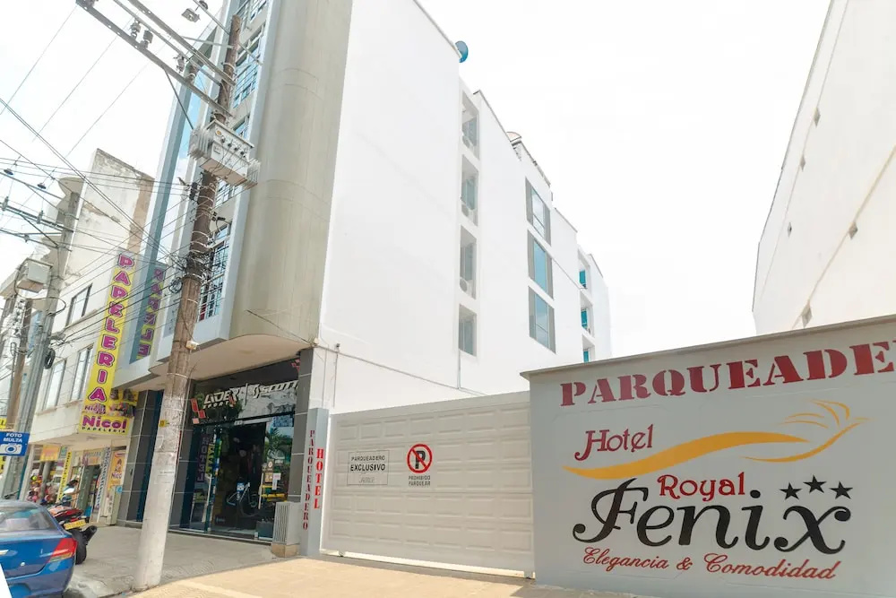 Ayenda Royal Fenix