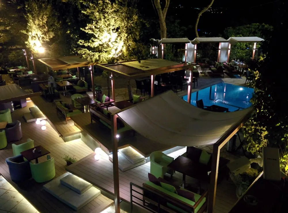 Hotel photo 12