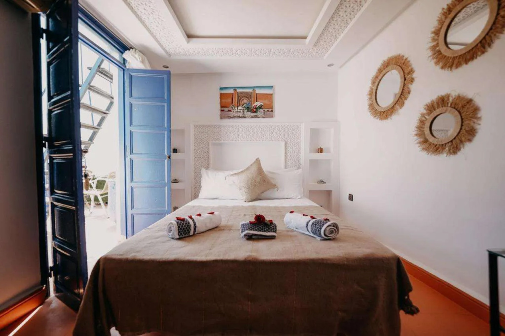 Riad Karim — 5
