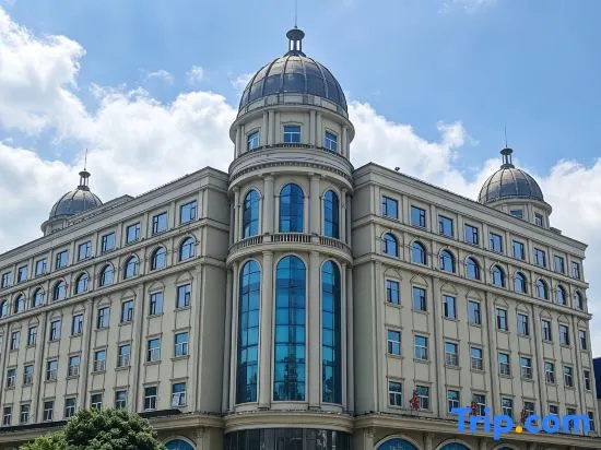 ‍Fengduo W Hotel (Liuan Wanda Plaza Red Street Store)