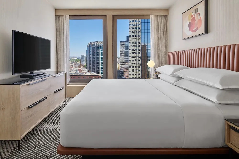 1 Bedroom Executive Suite