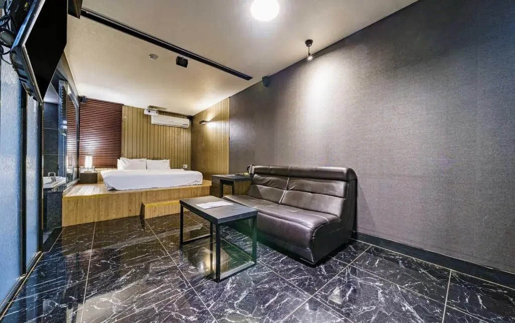 Suite