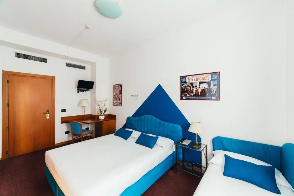 Comfort room