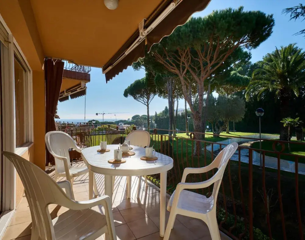 Apartment in Spain Near Sandy Beach