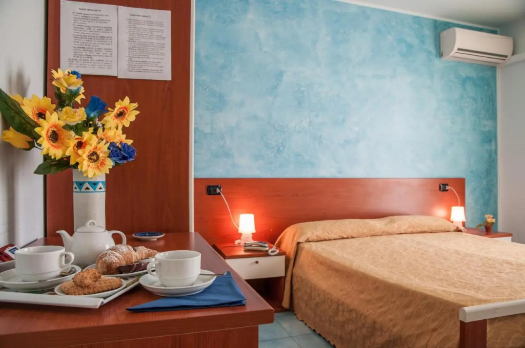 Megaron Hotel - Général
