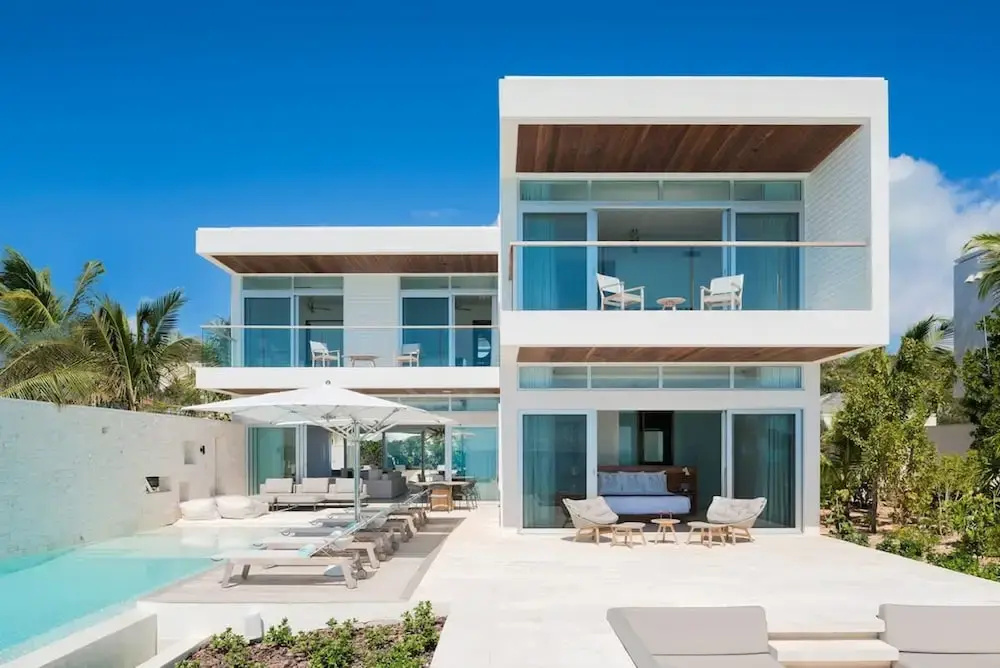Oceanfront Luxury Villa Infinity Plunge Pools