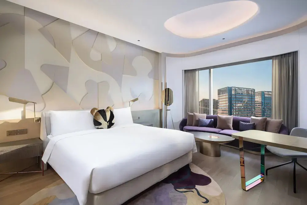 1 Bedroom Suite